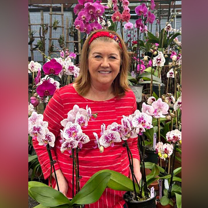 Orchid Care Tips with Kathy Desmond thumb